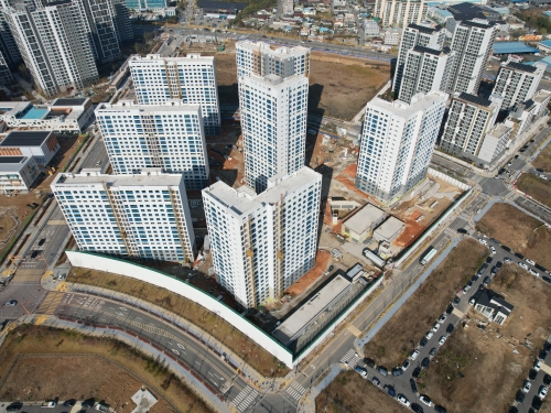 2025년11월